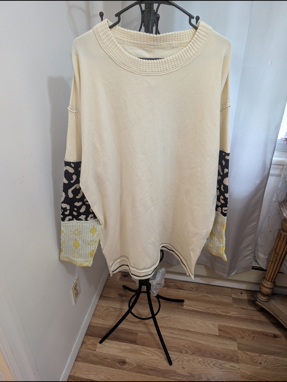 Free People Cream Scoop Neck Sweater with Black & Yellow Accent Sleeves Size XL